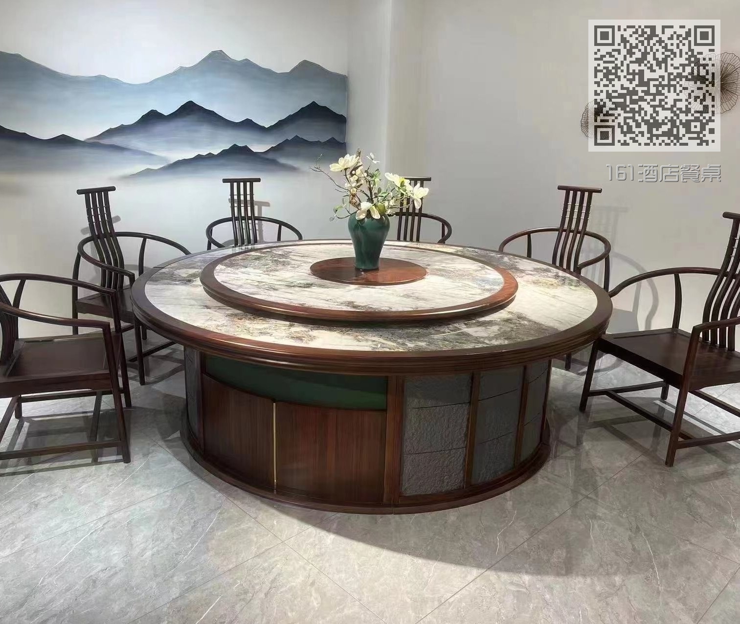 161酒店餐桌