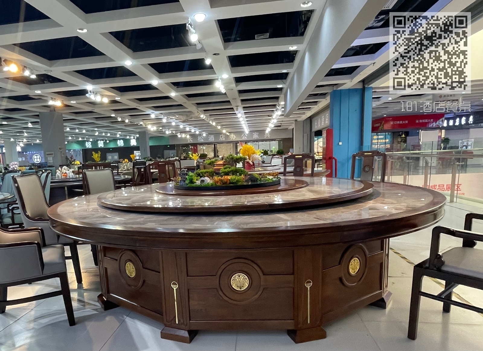 181酒店餐桌