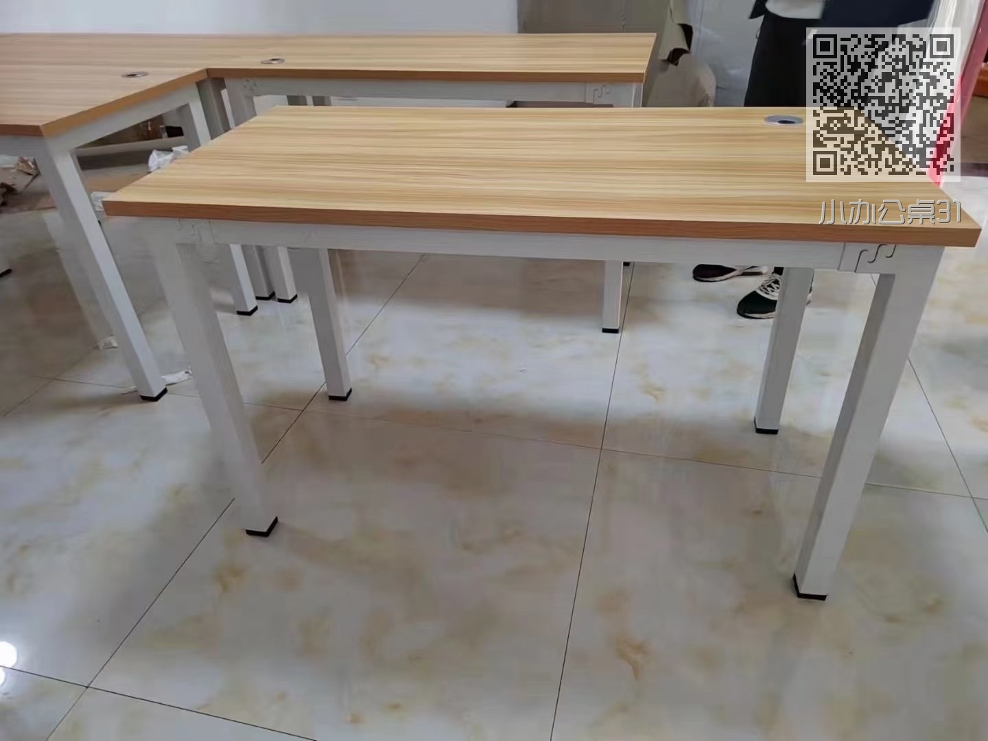 小办公桌31