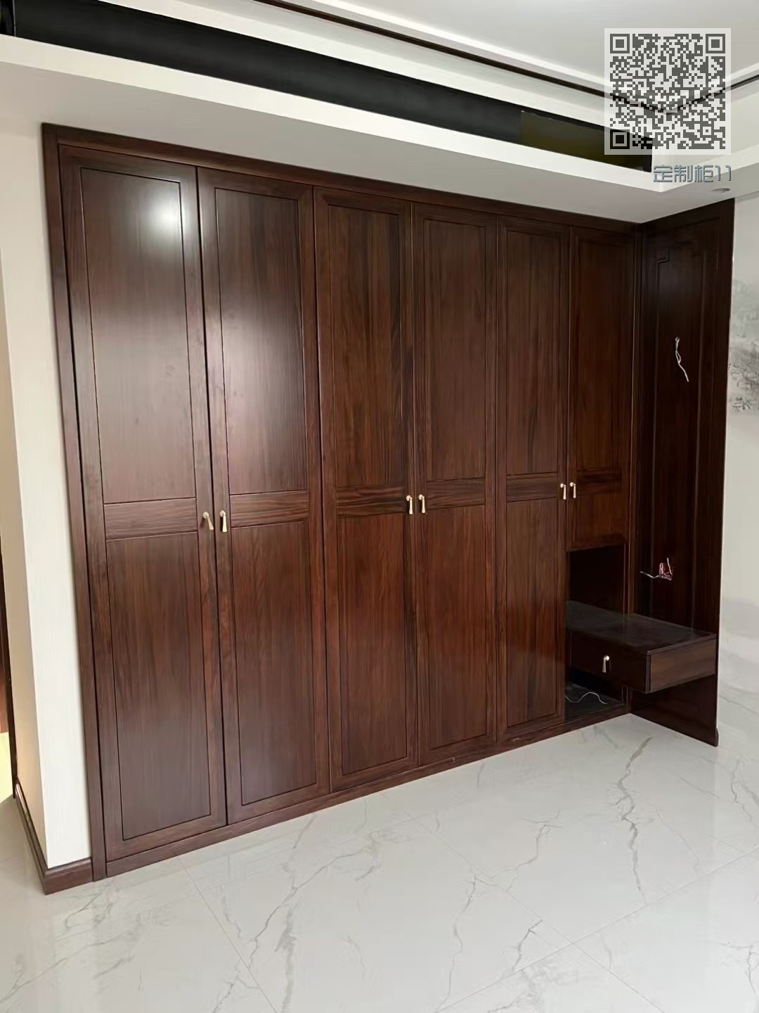 定制柜11