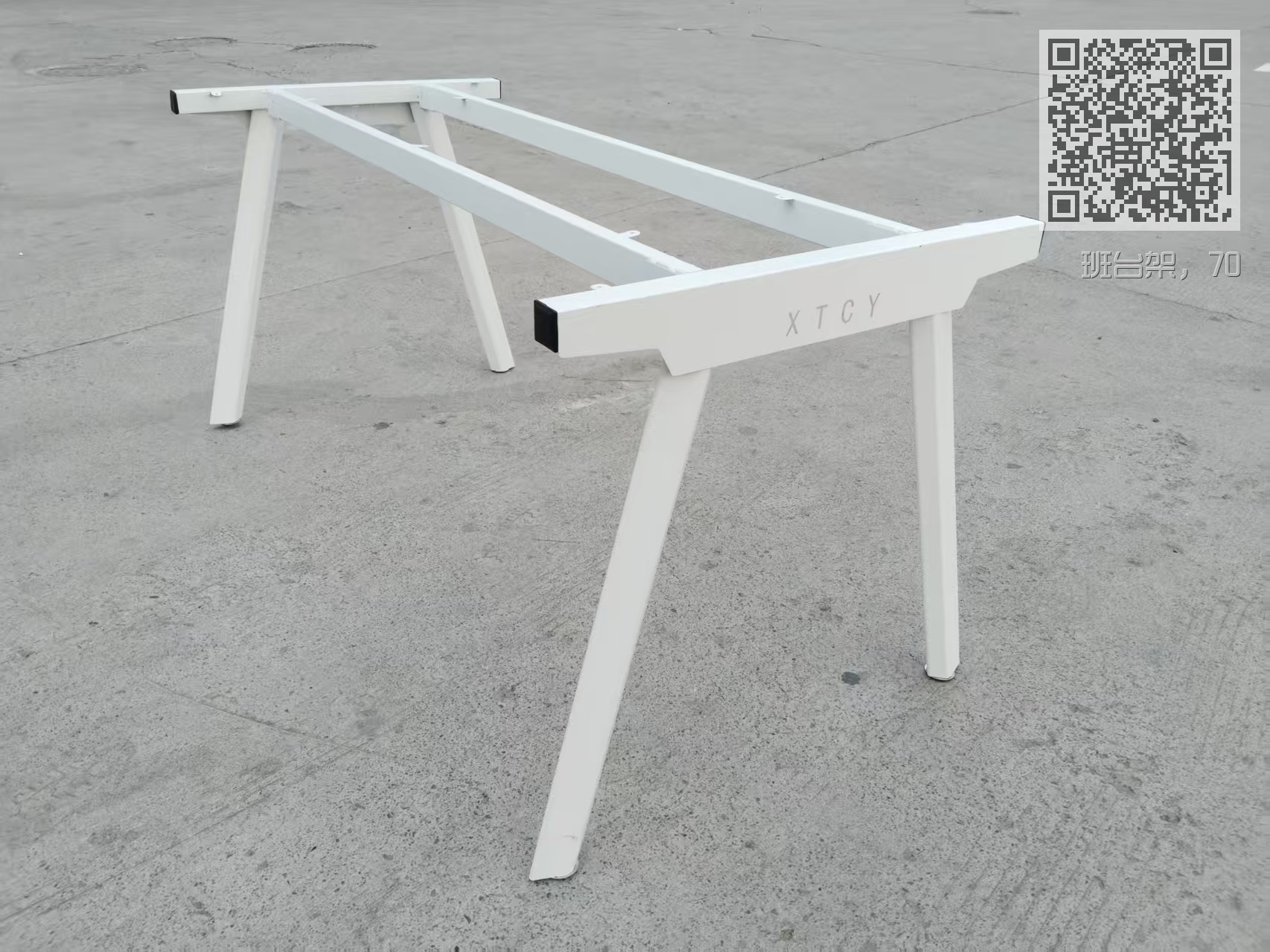 班台架，70