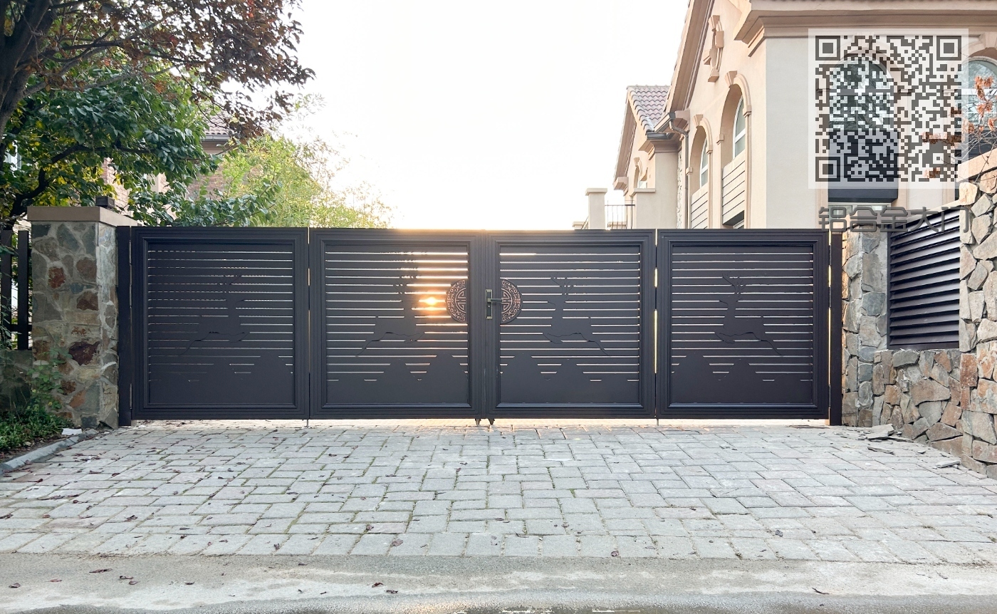 铝合金大门