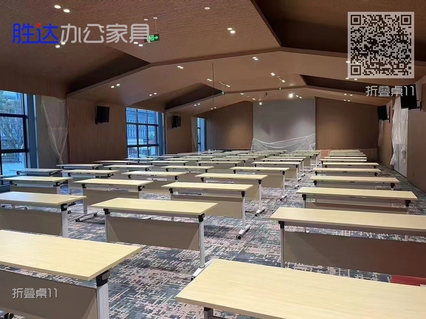 折叠桌11