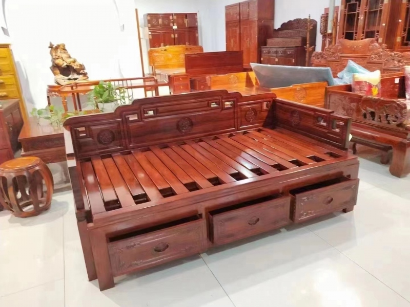 005  罗汉床