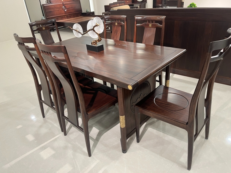 2330长餐桌1.6米配4椅（6椅）