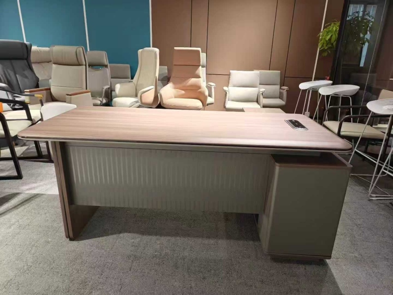 胶板板台451